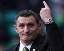 Tony Mowbray stands by Scott Brown after alleged theme park row
