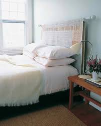 Bett mit schubladen kernbuche massivholz. Bett Selber Bauen Ein Paar Schone Ideen In Sachen Diy Bett Bett Selber Bauen Schlafzimmer Design Kopfteil Bett