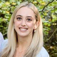 Amanda Henninger's Instagram, Twitter & Facebook