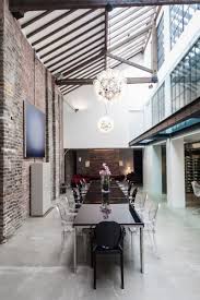 Loft Dans Une Ancienne Fabrique De Violons Architecte Interieur Idee Deco Appartement Deco Salle A Manger