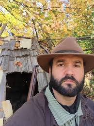 Just watched forever red again! Thought I'd make a little red ranger post.  Still hoping for some day getting a lost galaxy, light speed or alien  ranger + ninjetti pack