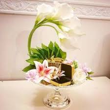 Wedding favors perkahwinan idaman hiasan perkahwinan. 170 Hantaran Ideas In 2021 Perkahwinan Ros Kuning Gubahan Bunga