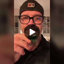 Trying a mystery Japanese KitKat