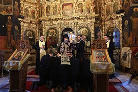 Pana la ora transmiterii acestei stiri, medicii nu au facut publice cauzele decesului ips epifanie norocel. Cinci PreoÈi Din Arhiepiscopia BuzÄului Èi Vrancei Au Primit Hirotesia Intru Duhovnic