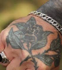 Find the perfect andy delort stock photos and editorial news pictures from getty images. Tatouages En Prison 13 Motifs A La Signification Glacante