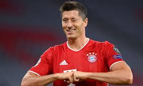 Robert lewandowski's last minute goal against augsburg was his 41st of the season, a new bundesliga record. The Numbers Of Lewandowski Scare How Will Stop Him The Barca