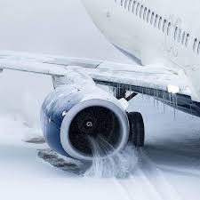 Turbine Suction Snow Aviation Impression Flying Https Aviatortraining Net Aircraft Aircraft Engine Aviation