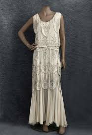 A fine mese devo partecipare ad una festa anni 30. Pin By Eleonora Mercuri On Dresses 1930 40 S Vintage Dresses 1930s Fashion 1930s Dress Evening