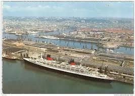 Le Havre Vue Aerienne Du Port Le France Au Quai J Couvert Le Bassin Bellot Le Havre Paquebot France