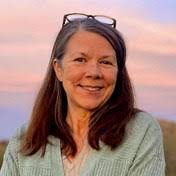 Lana Trimble's Instagram, Twitter & Facebook