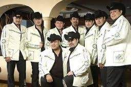 Fue en el poblado de bensenville, a pocos minutos de chicago, donde sergio. Asegura K Paz De La Sierra Que Sergio Gomez Aparece En Su Nuevo Video Lachicuela Com