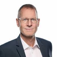 Bernhard Dreier's Instagram, Twitter & Facebook