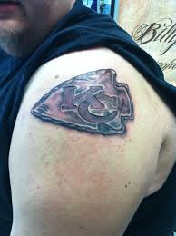 During the time a tattoo is healing while wet, there might be series of funky smells that come from the bandaged tattoo. Rustic Kansas City Chiefs Tattoo Small Tattoos Tattoos Tattoos For Women Small