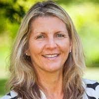 Debbie Smiley's Instagram, Twitter & Facebook