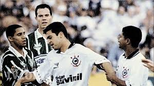 O corinthians realmente é um amor inexplicável. Corinthians X Palmeiras 100 Anos De Rivalidade Youtube