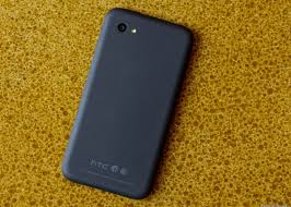 HTC First review: Humdrum phone puts ...