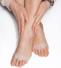 These pads are also easy to apply and they're compatible. 10 Best Metatarsal Foot Pads To Buy In 2020 Reviews