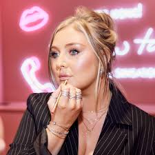 Is this real life?!🩷 So lucky to be a part of the launch night for the  brand new Charlotte Tilbury store in Glasgow. Dreams do come true✨  @charlottetilbury @ctglasgowboutique @michaelatphotos #charlottetilbury  #charlottetilburyglasgow