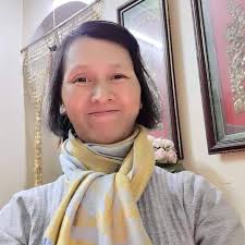 This singer has an international sound! The natural rasp in his voice gives  the song a perfect edge, making it fitting to his style. He effortlessly  hits a C5 note, showcasing his