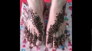 Gambar henna india sederhana nampak sebatas telapak tangan dan punggung tangan saja, di bagian punggung tangan nampak motif bunga dengan simbol. Jasa Henna Pengantin Bandung 081224965330 Youtube