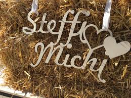 Hier findet ihr anregungen für einen unvergesslichen tag. Zwei Namen Mit Herz Aus Birkenholz Hochzeit Verlobung