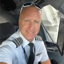 I was in the airport this morning (I fly quite a bit), and something hit  me: All over the country, people are doing the exact same job. And some  people choose to