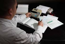 El próximo 3 de abril vencerá el primer plazo para que los contribuyentes bogotanos paguen el impuesto predial con un descuento del 10%. Odvxkdcijlvwhm