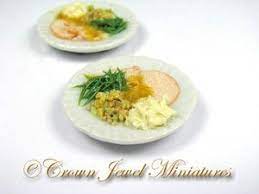 Best jewel thanksgiving dinner from 29 best images about crown jewel 1 12 holiday dinners on.source image: Ooak 1 12 Realistic Two Plates Holiday Turkey Dinner By Crown Jewel Miniatures Turkey Dinner Miniature Food Tiny Food