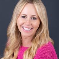 Jennifer Ormond's Instagram, Twitter & Facebook