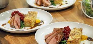 There really are no limitations, whether you're after a romantic dinner, a fine dining party experience for 20, a shoot party provided by outside catering, by your own private chef, a classy touch to your best friends hen party, some private cookery lessons or even your wedding catering. The Private Chef You Ll Want When Visiting Europe French Moments