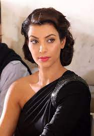 Kim Kardashian Photostream Kim Kardashian Hair Hair Styles Retro Hairstyles