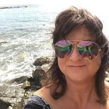 ☽˚ Tess Bishop｡˚☽˚ (@theresalbishop)