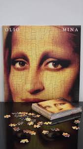 Holograma Betty Szabo