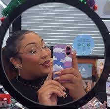 Darrell Briscoe's Instagram, Twitter & Facebook