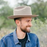 40+ "Vento" profiles