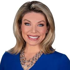 Haley Hinds's Instagram, Twitter & Facebook