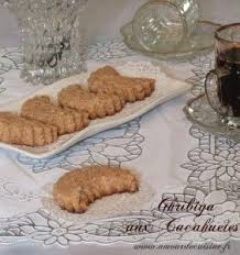 Ghribia Aux Cacahuetes Gateau Algerien Ghoriba Au Cacahuete Amour De Cuisine Recette Gateau Algerien Dessert Facile Et Rapide Ghribia