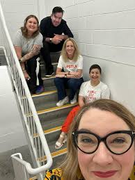 Late Bloomer show 243. Glorious crowd in Canberra tonight for our first  show of the Australian tour. Thanks for coming if you did. My ace support  was Sally-Anne Hayward. Mugs are via