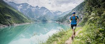 Die nordrampe führt zunächst ab dem ort bruck über knapp 1.700 höhenmeter hinauf bis zum fuscher törl. Grossglockner Ultratrail 2017 Experience Report Dynafit