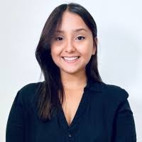 60+ perfiles de «Adriana Reyes»