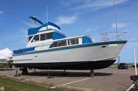 1975 Marinette 32 Sedan For Sale Boat Interior Sedan Yacht For Sale