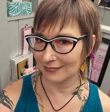 A little about ME (Shannon Reinert ) as the owner of Hair Cutting Co, as  I'm looking to add someone to my salon team! I am from Halstead and still  live there