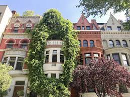 Despite What You Might Think Going Through A Credit Check Before Renting Is Actually A Good Thing Here S W For Rent By Owner Apartments For Rent Credit Check