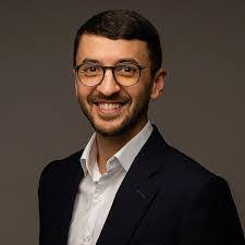 Edward Venter's Instagram, Twitter & Facebook