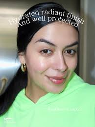 Kosas Dream Beam Sunlit Review: Lightweight SPF 40 for Radiant Summer Skin