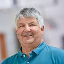 Cabling via RJ45 data connectors