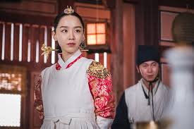 Queen with shin hyesun and kim junghyun. In K Drama Mr Queen Body Swap Comedy Meets Period Drama And Scores Laughs Amid The Royal Palace Scheming South China Morning Post