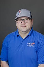 Eric Brainard's Instagram, Twitter & Facebook