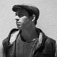 Robert Koster's Instagram, Twitter & Facebook