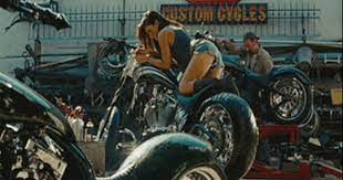 Tumblr Inline Nl9lk2y3nm1s9x8us Gif 500 278 Megan Fox Transformers Megan Fox Transformers 2 Megan Fox